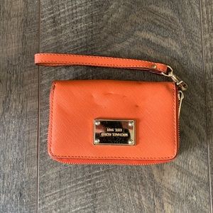 Michael Kors wallet wristlet